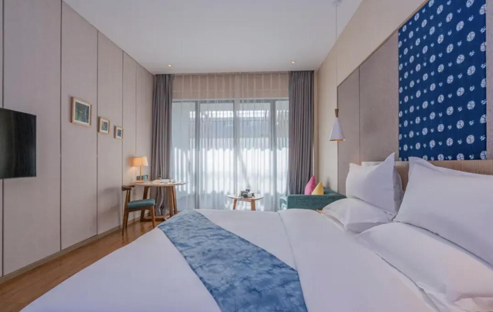 Hong Long Jing Hotel ต้าหลี่ ภายนอก รูปภาพ