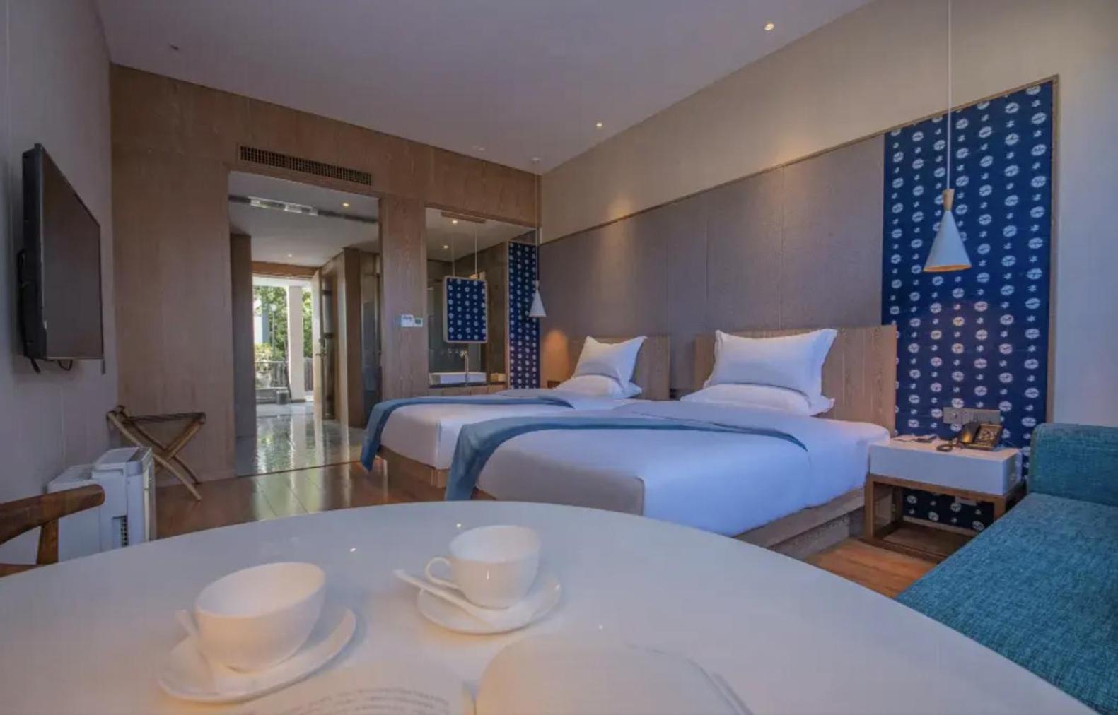 Hong Long Jing Hotel ต้าหลี่ ภายนอก รูปภาพ