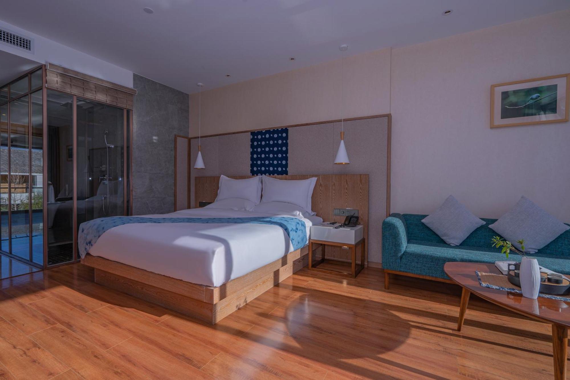 Hong Long Jing Hotel ต้าหลี่ ภายนอก รูปภาพ